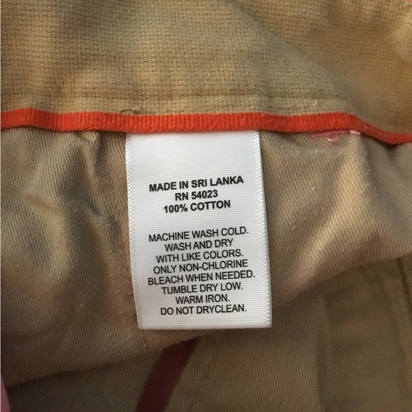 Gap Men’s Shorts- Pink - Size 32 - EUC - Picture 4 of 4